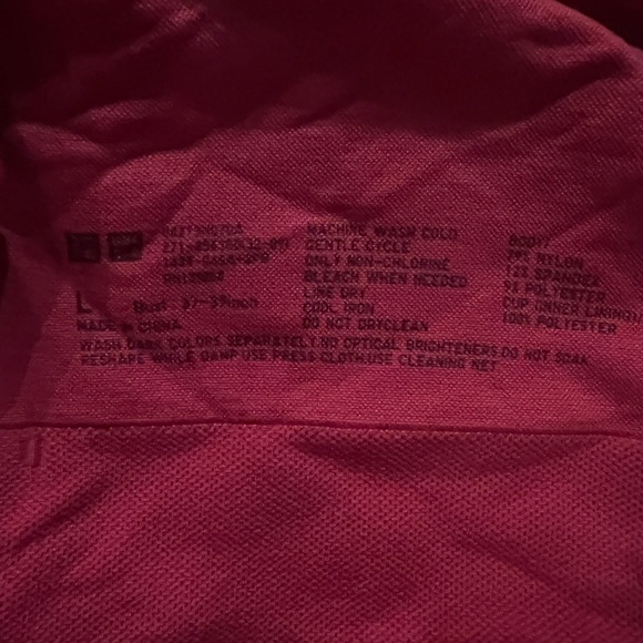 Red Ribbed Crop Top - Picture 2 of 2